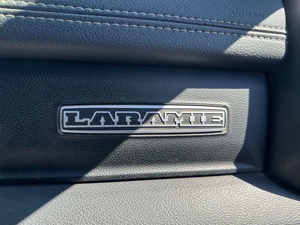 Used 2019 RAM 1500 Laramie AWD/4WD image 21