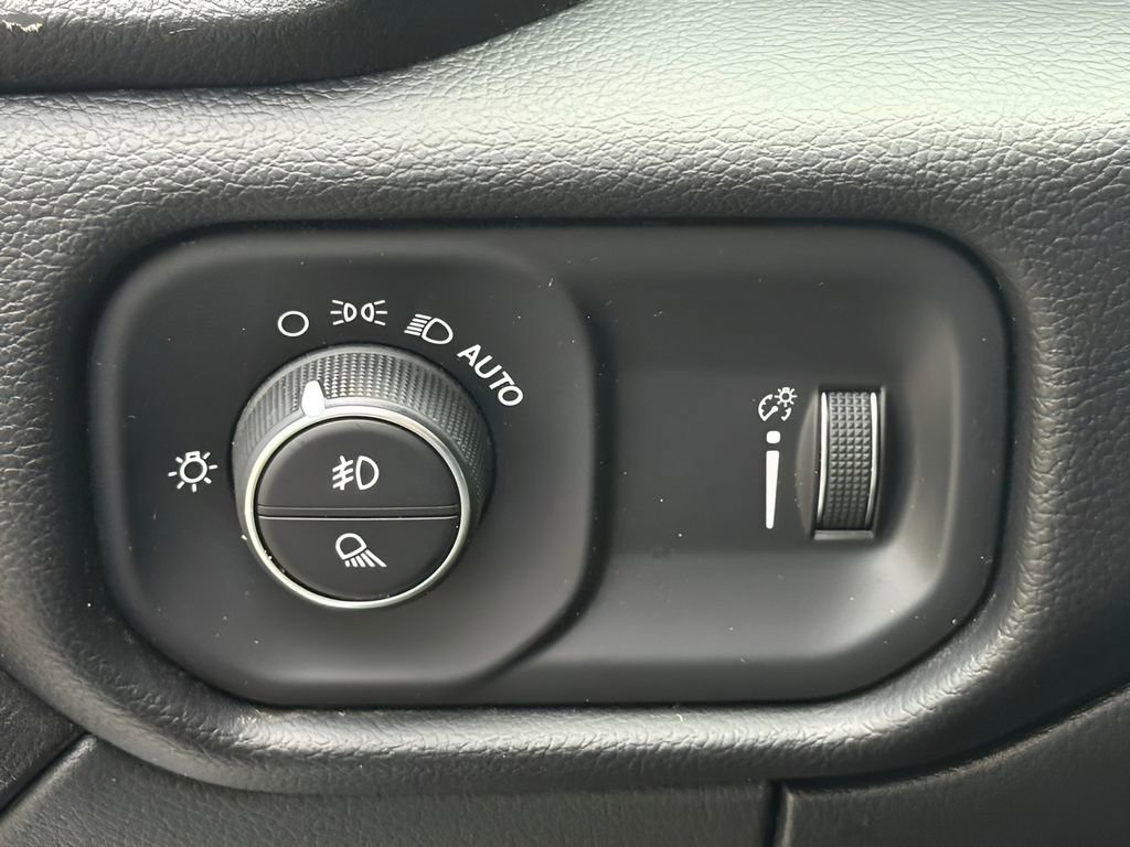 Certified 2024 RAM 3500 Big Horn image 19