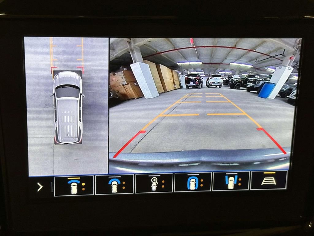 Used 2021 Chevrolet Traverse RS w/ LPO, Floor Liner Package AWD/4WD image 29