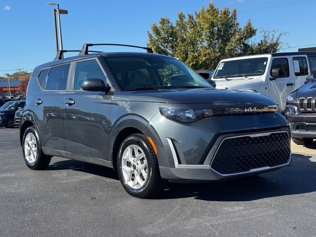 Certified 2023 Kia Soul LX w/ LX Technology Package