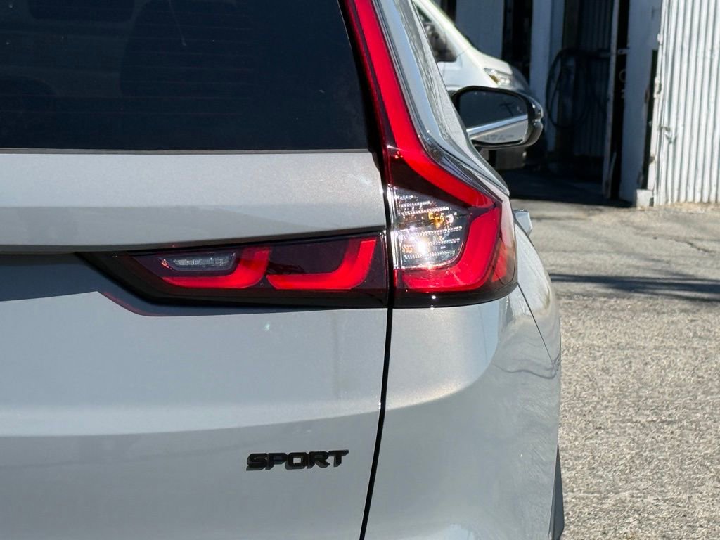 Used 2025 Honda CR-V Sport-L image 10