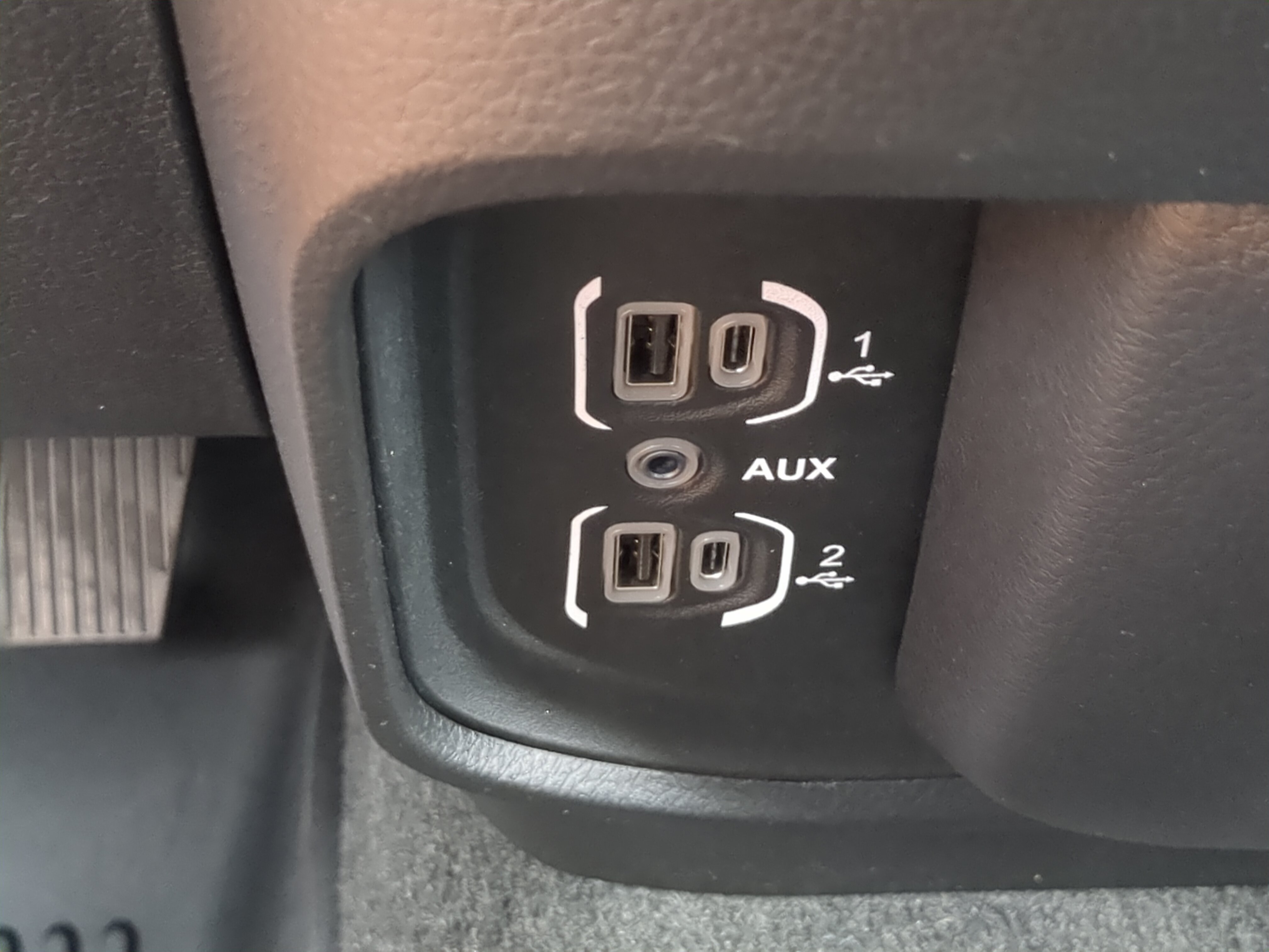 Certified 2021 RAM 1500 Laramie w/ Protection Group AWD/4WD image 20