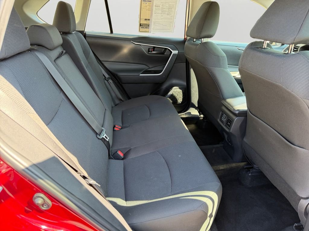 Used 2024 Toyota RAV4 LE AWD/4WD image 13