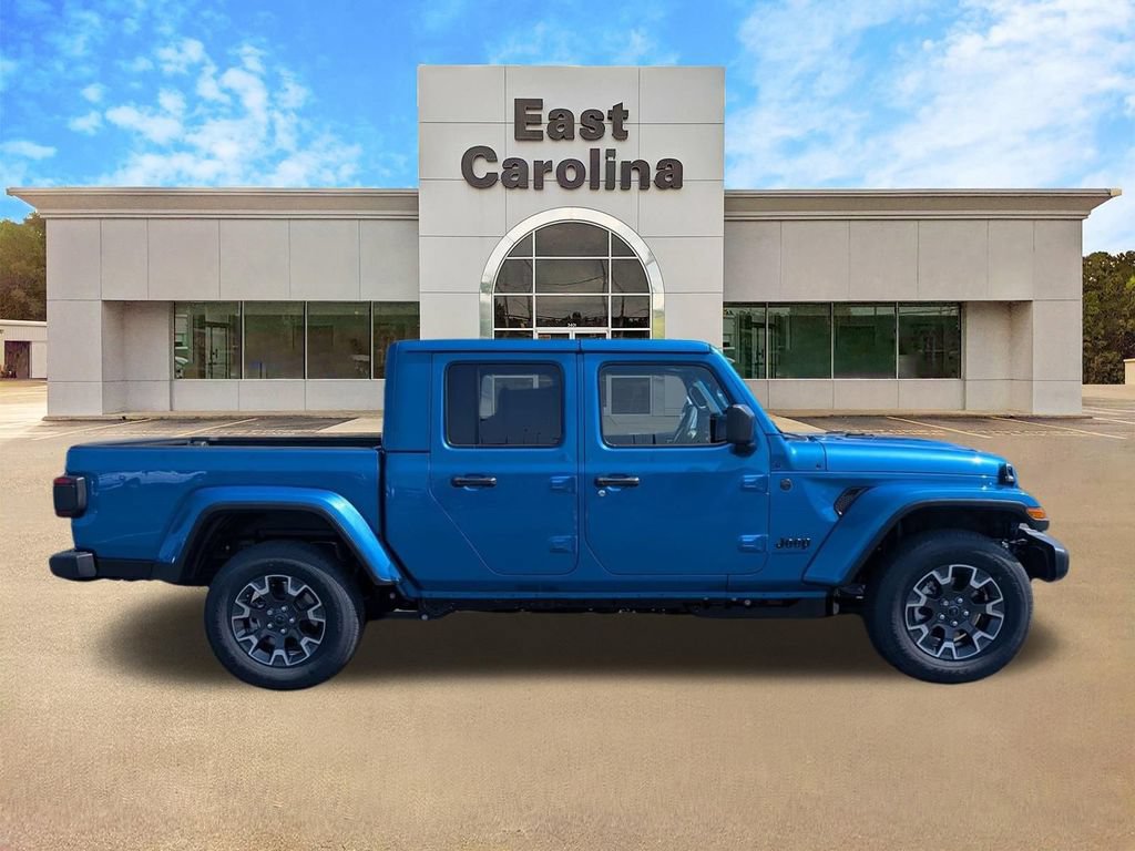 New 2026 Jeep Gladiator Sport AWD/4WD image 2