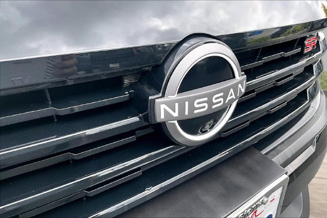 Certified 2025 Nissan Kicks SR AWD/4WD image 30