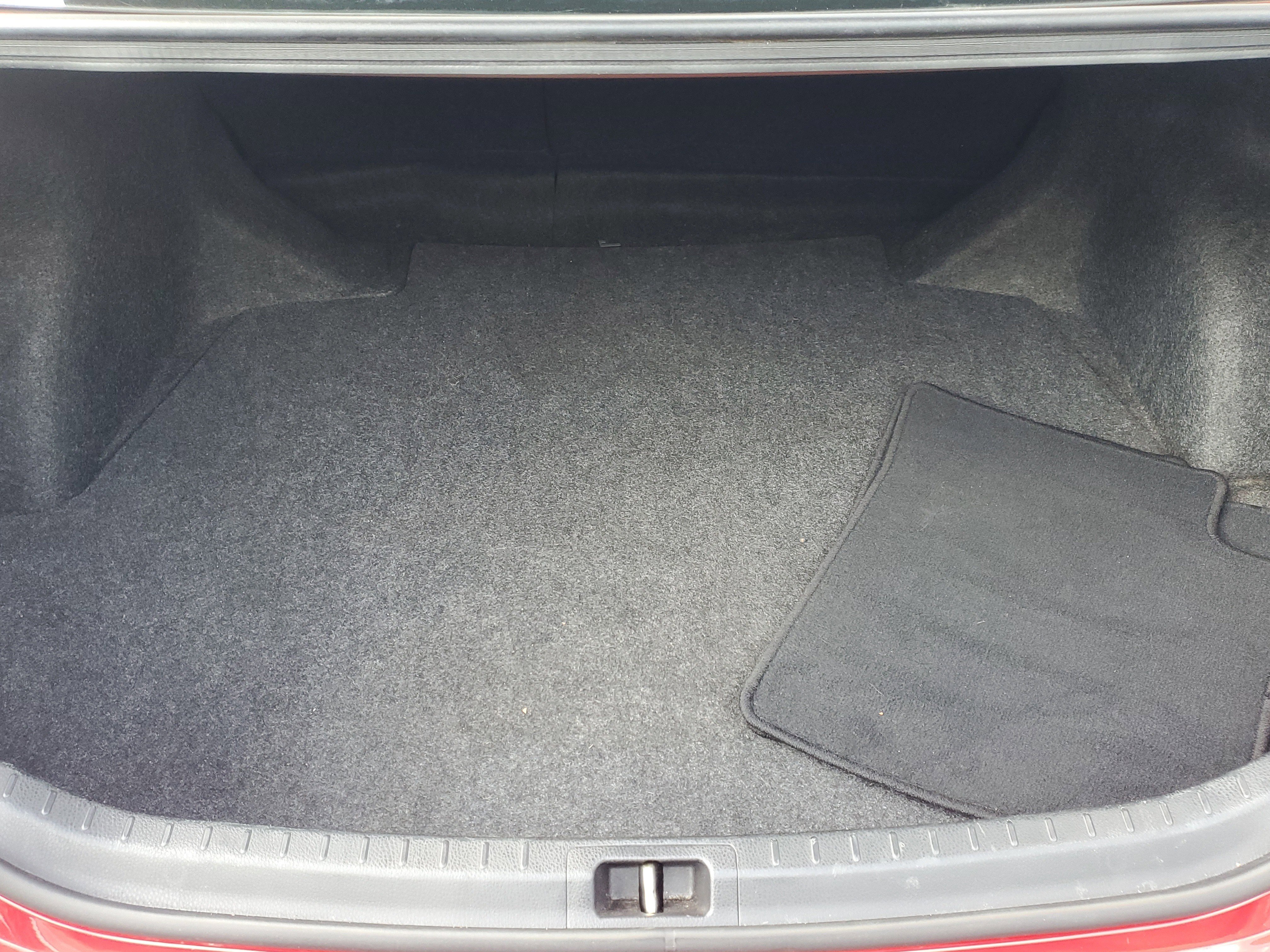 Used 2019 Toyota Corolla SE image 9