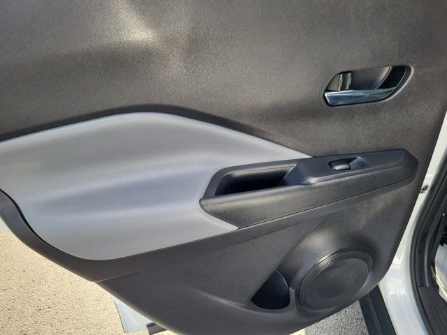 Certified 2023 Nissan Kicks SR w/ SR Premium Package image 17