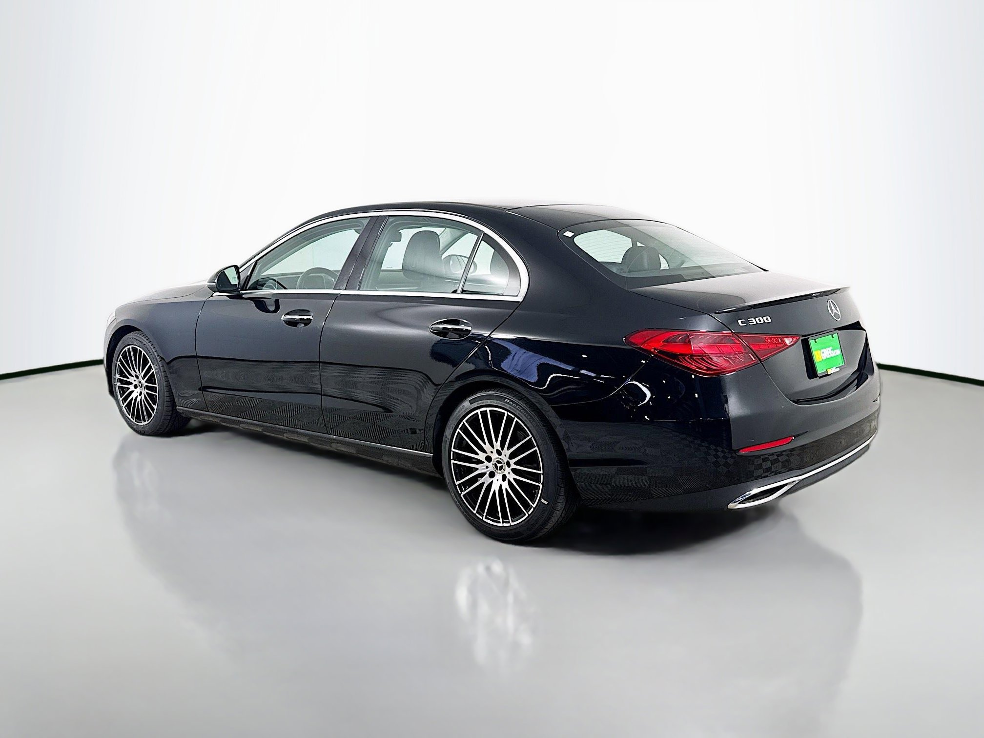 Used 2022 Mercedes-Benz C 300 Sedan image 7