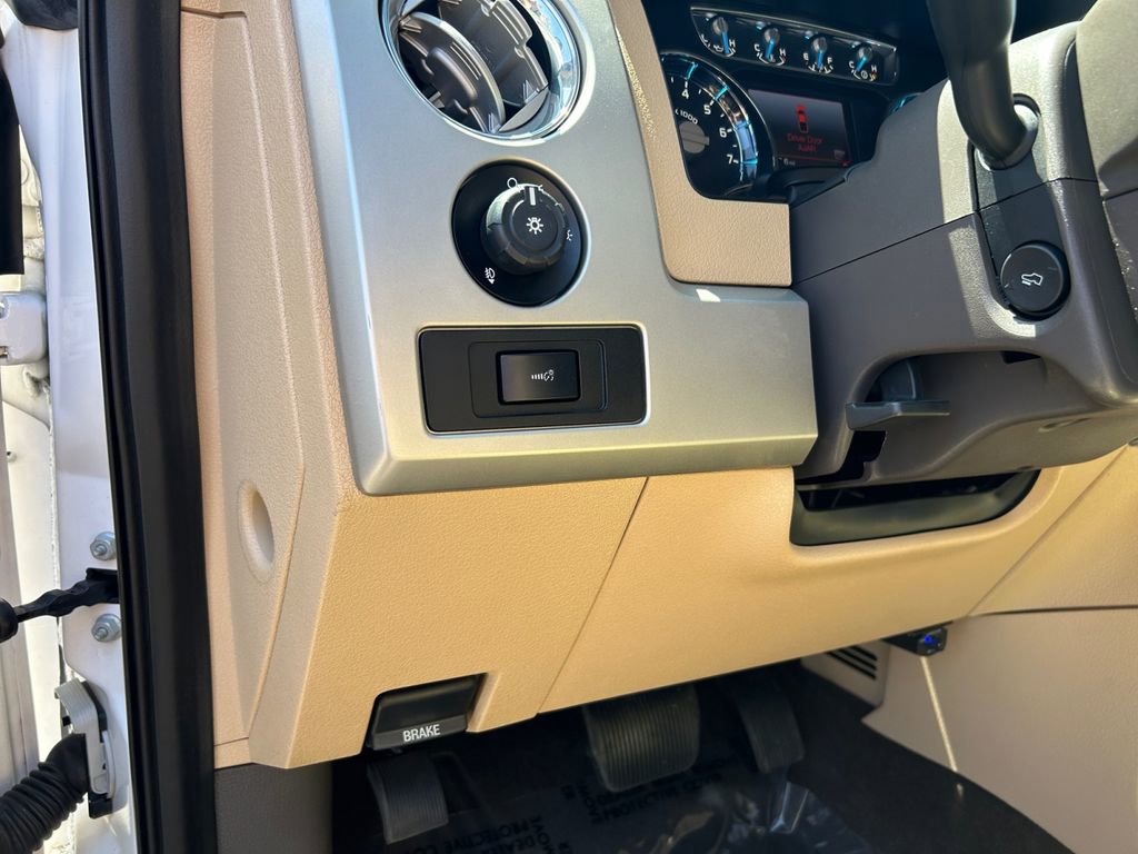 Used 2014 Ford F150 Lariat w/ Lariat Chrome Package AWD/4WD image 20