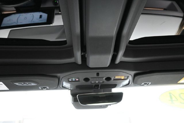 Used 2024 GMC Hummer EV 2X w/ LPO, Illumination Package AWD/4WD image 13