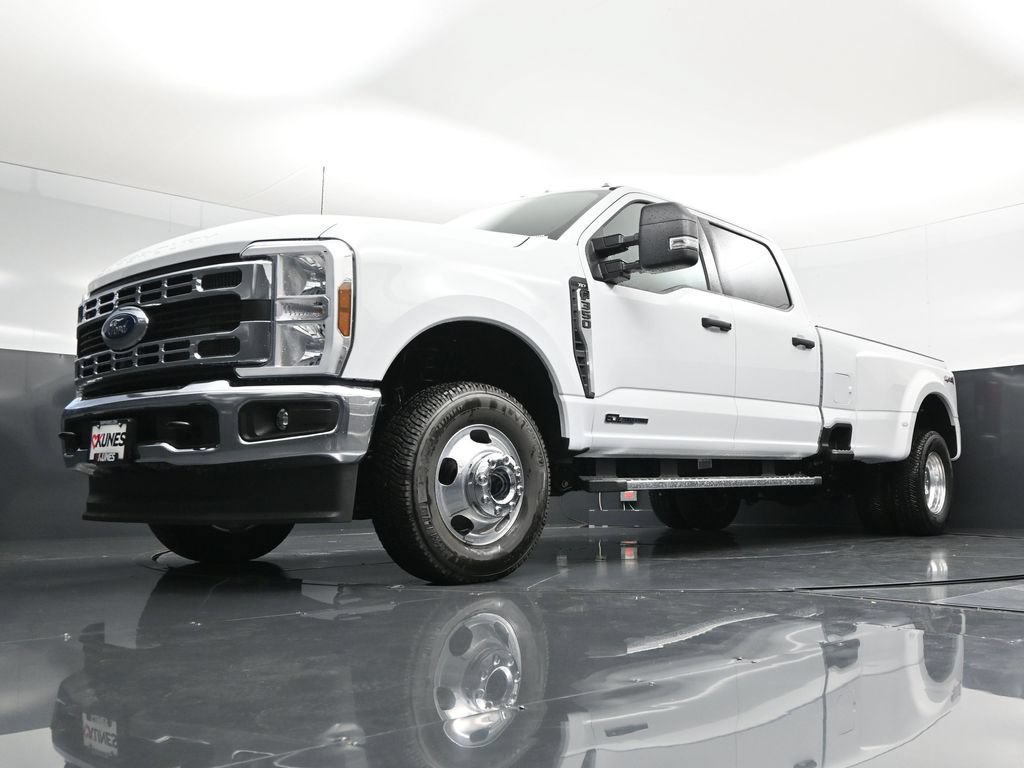 New 2026 Ford F350 XLT AWD/4WD image 57