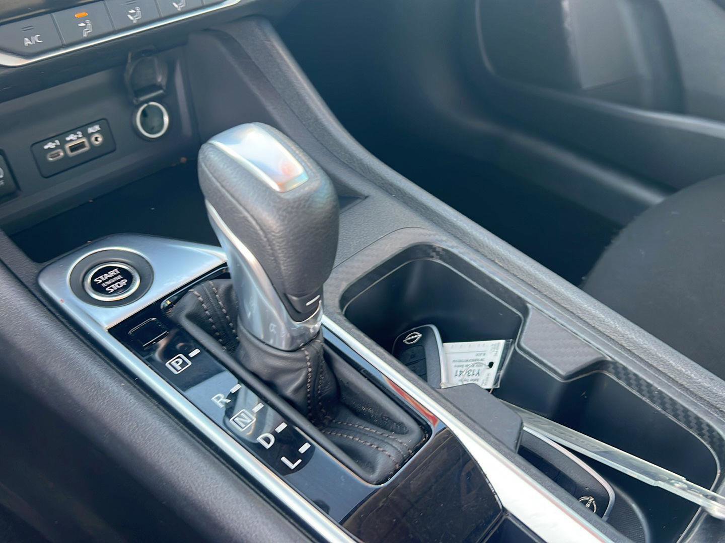 Used 2024 Nissan Sentra SV image 28