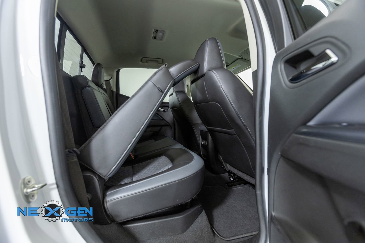 Used 2020 Chevrolet Colorado Z71 image 34