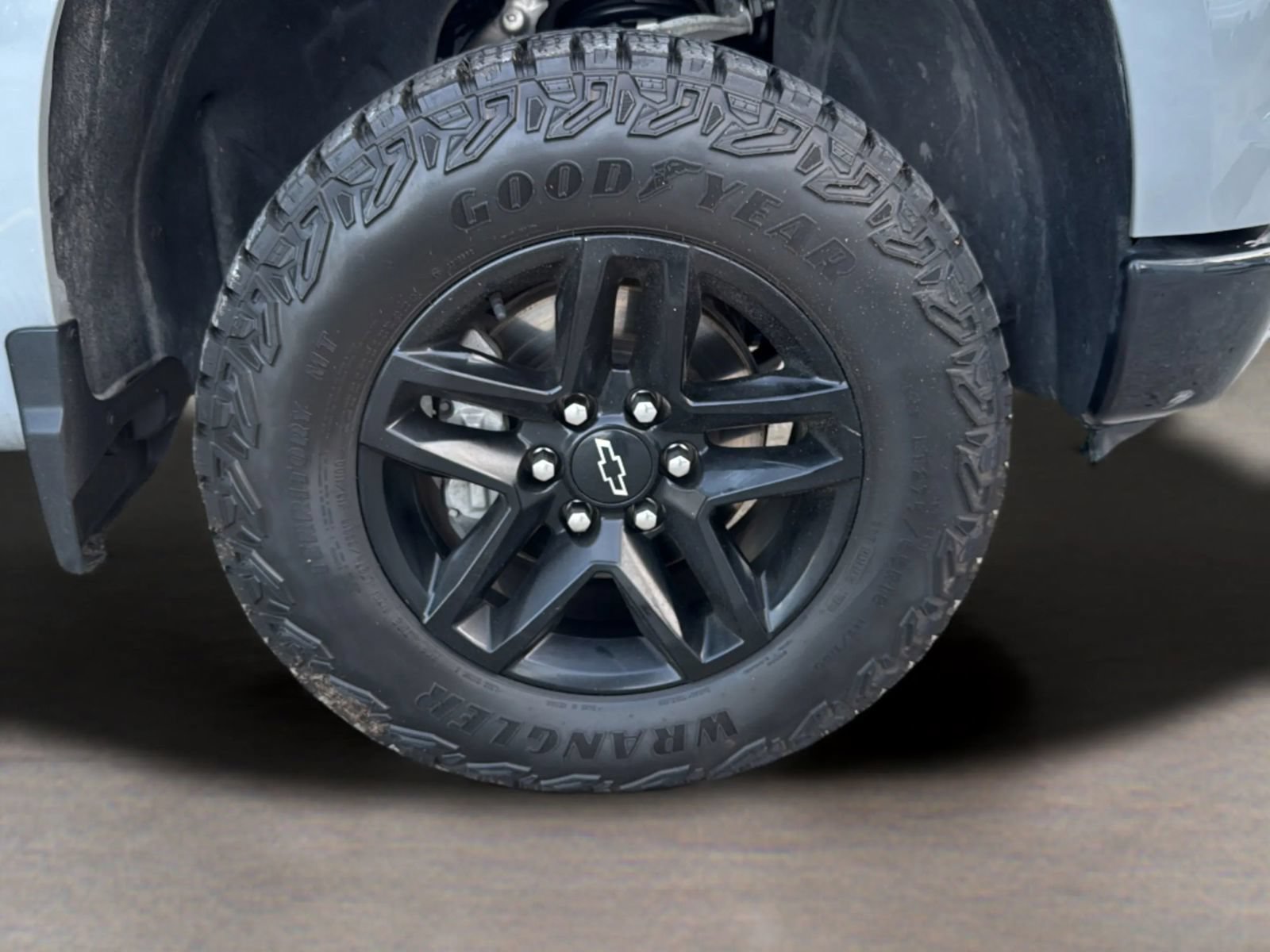 Used 2024 Chevrolet Silverado 1500 LT Trail Boss w/ LT Trail Boss Premium Package AWD/4WD image 26