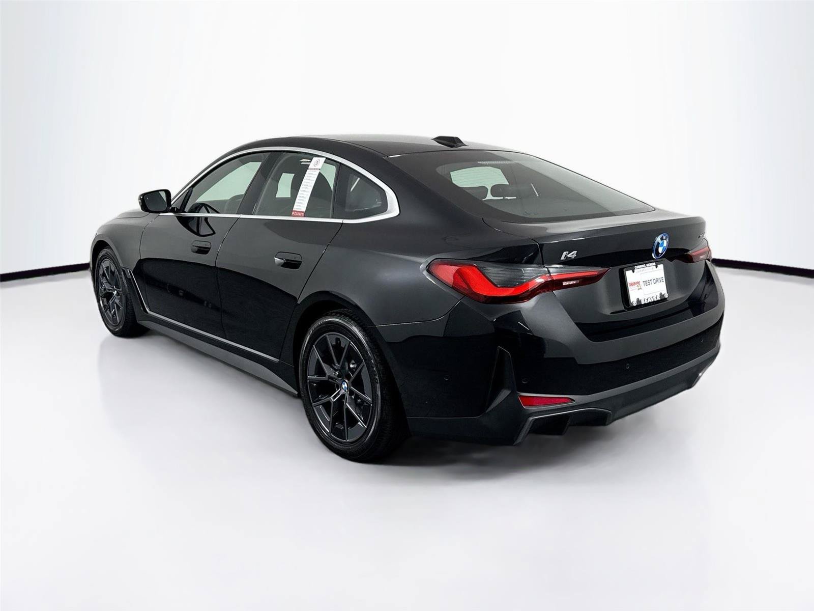 Used 2025 BMW i4 xDrive40i w/ Parking Assistance Package AWD/4WD image 13