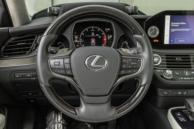 Used 2023 Lexus LS 500 image 8