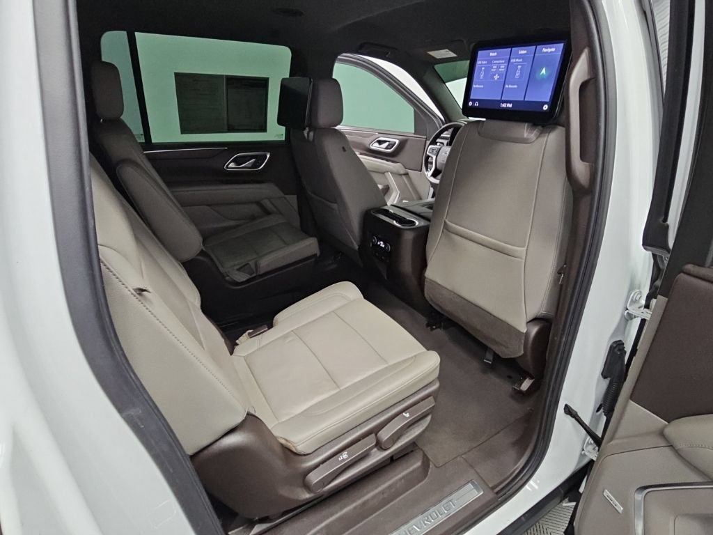 Used 2021 Chevrolet Suburban Z71 w/ Rear Media and Nav Package AWD/4WD image 39