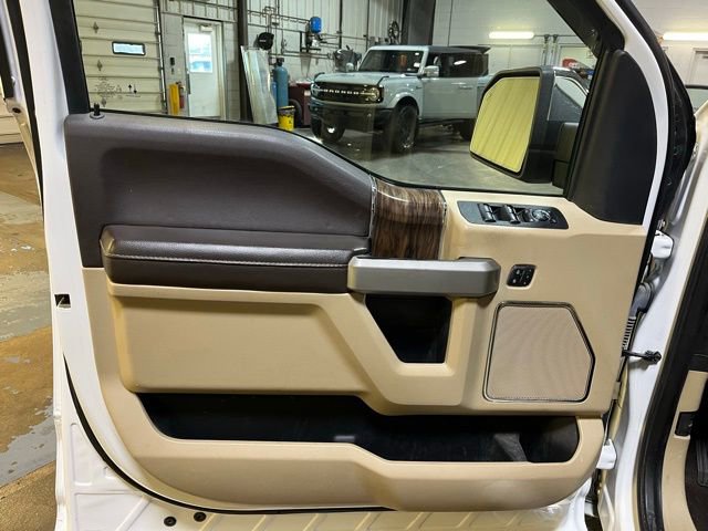 Used 2020 Ford F150 Lariat w/ Equipment Group 502A Luxury image 12