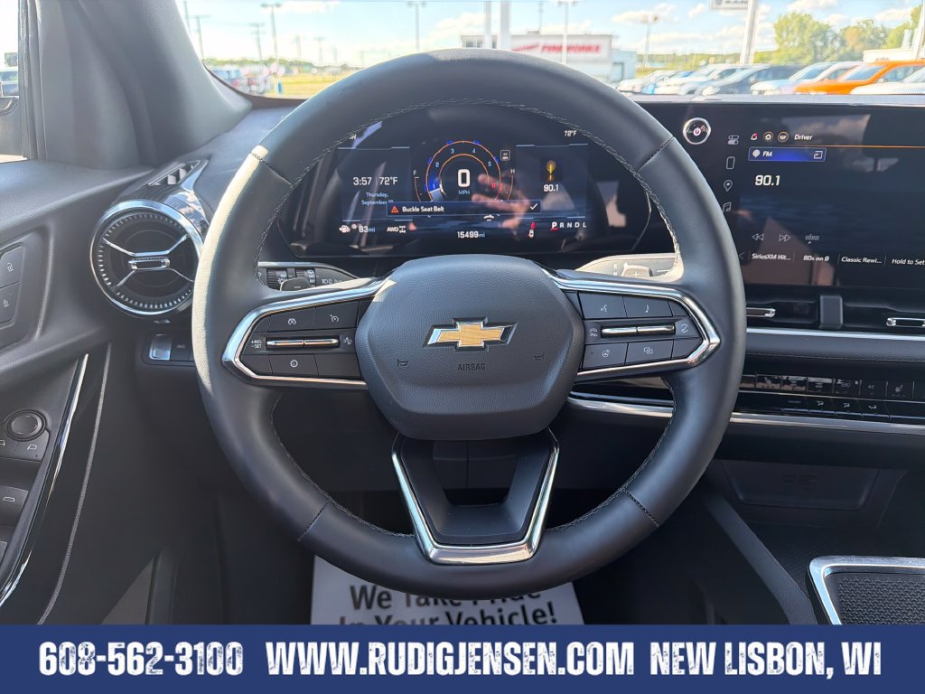 Used 2026 Chevrolet Equinox LT AWD/4WD image 14