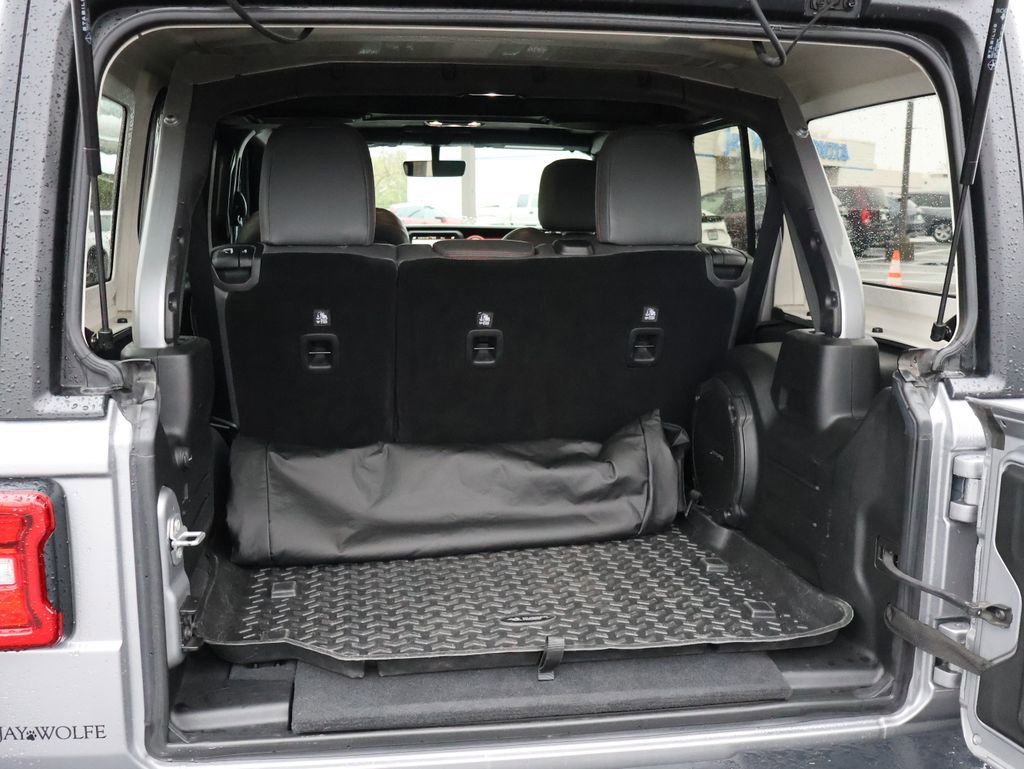 Used 2020 Jeep Wrangler Unlimited Rubicon image 16