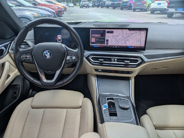 Used 2024 BMW i4 eDrive40 w/ Premium Package RWD image 36