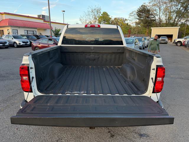 Used 2018 Chevrolet Silverado 1500 Custom w/ Custom Value Package image 21