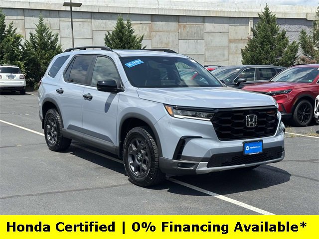 Used 2025 Honda Pilot TrailSport