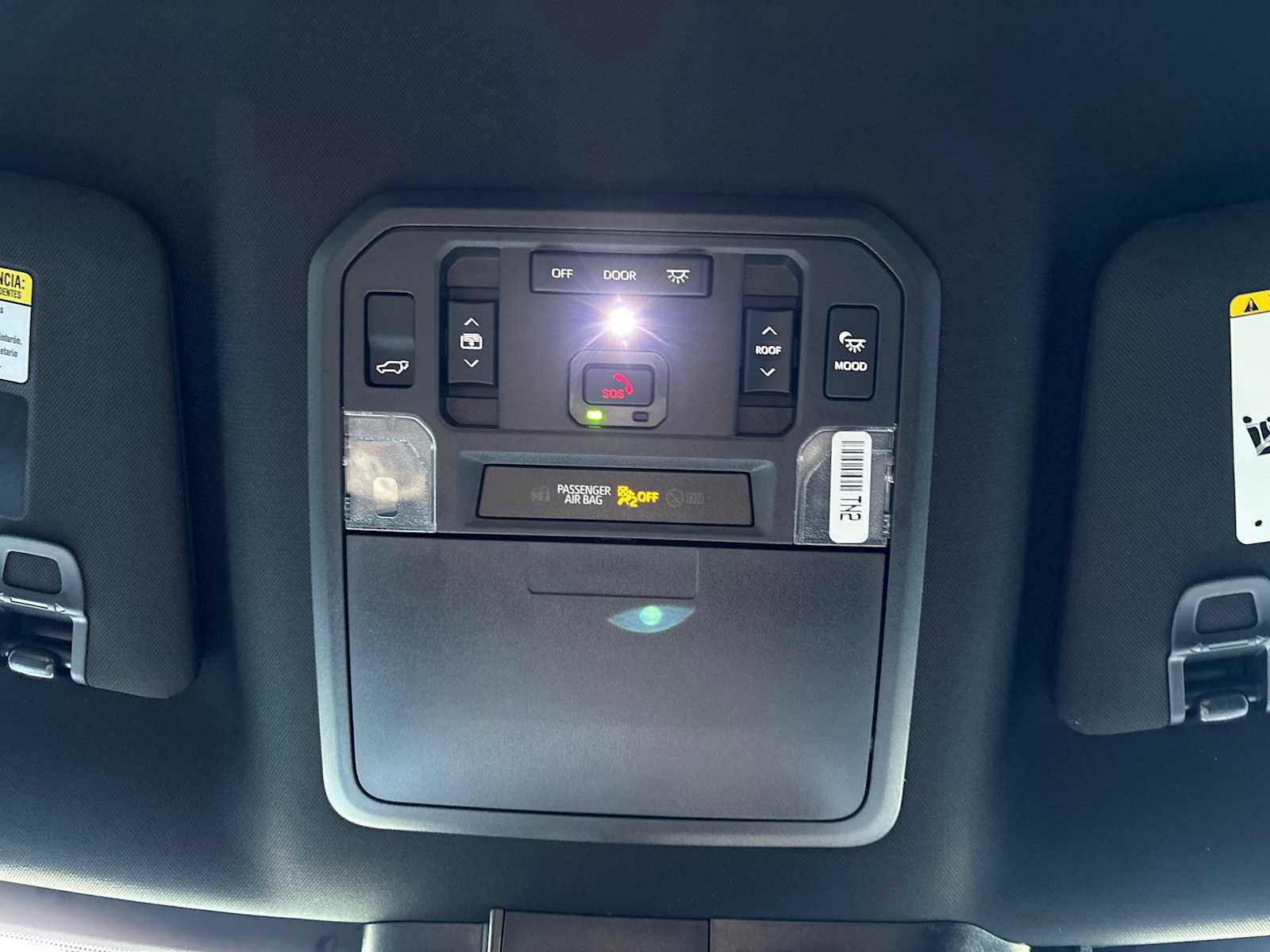 Used 2025 Toyota Sequoia Platinum image 41