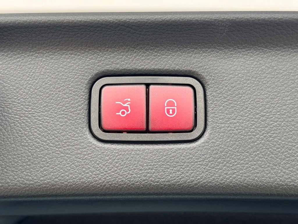 New 2024 Mercedes-Benz S 580 4MATIC Sedan image 16