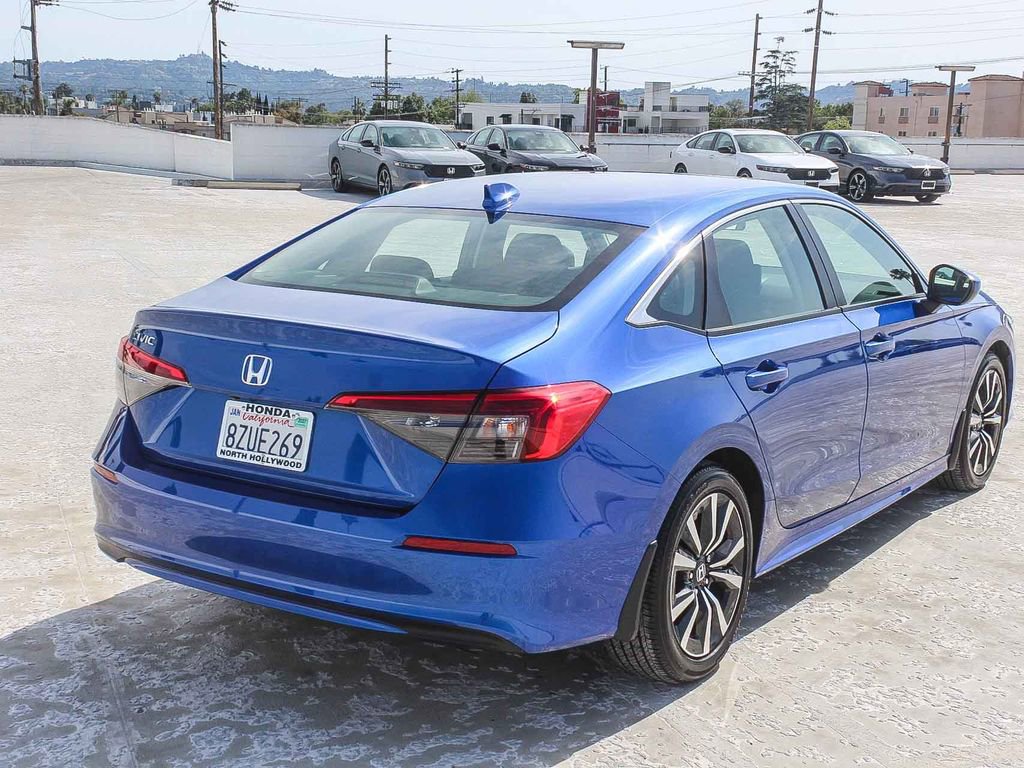 Certified 2022 Honda Civic EX image 6