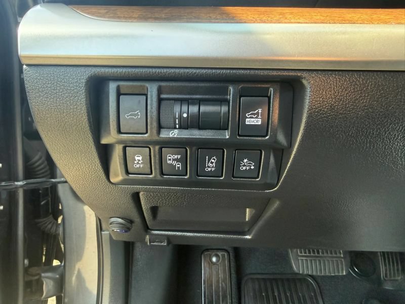 Used 2018 Subaru Outback 2.5i Limited AWD/4WD image 22