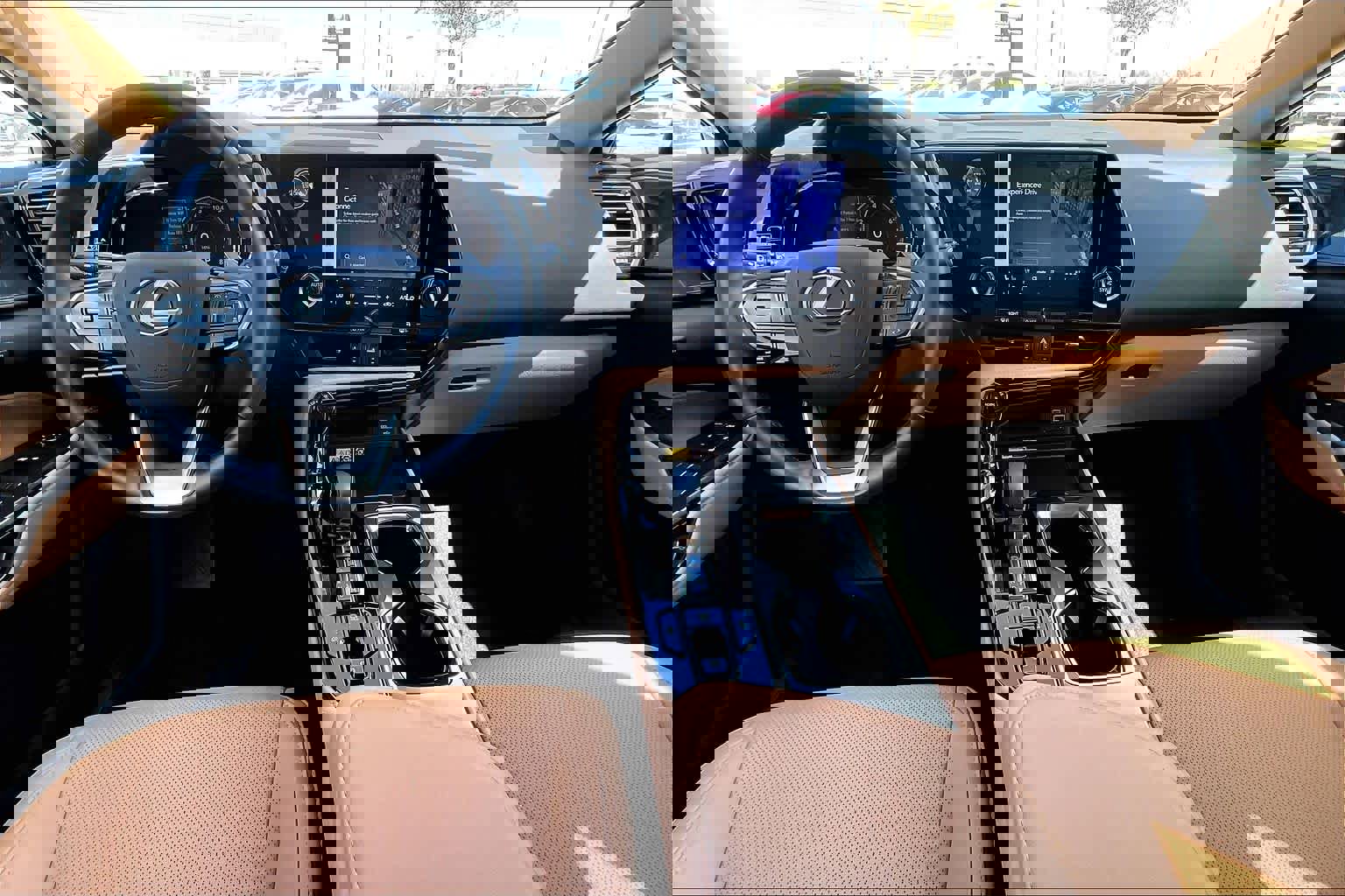 Used 2025 Lexus NX 250 FWD w/ Accessory Package (Z1) image 16