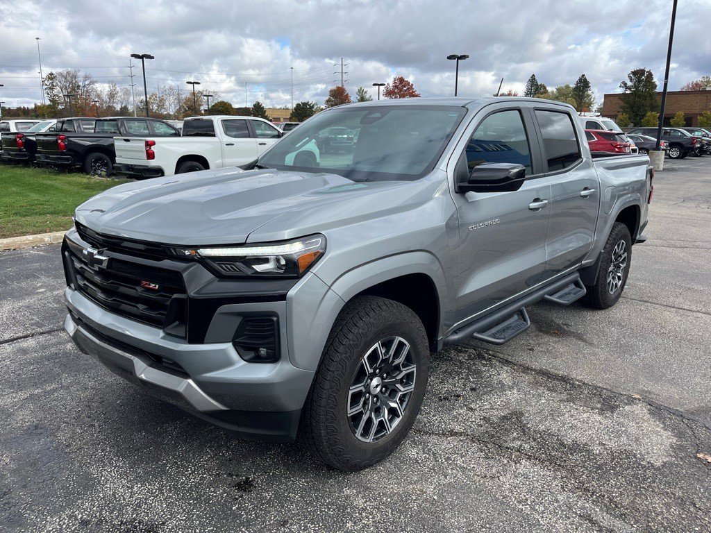 Certified 2024 Chevrolet Colorado Z71 w/ Z71 Convenience Package 2 image 3