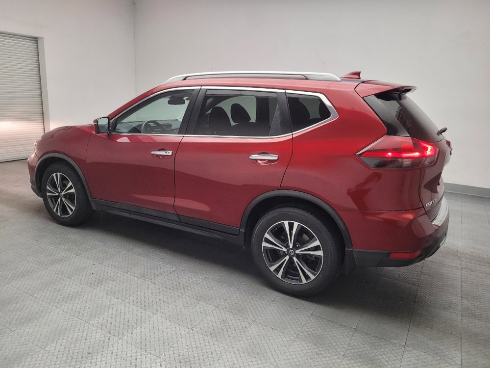Used 2019 Nissan Rogue SV w/ Premium Package FWD image 3