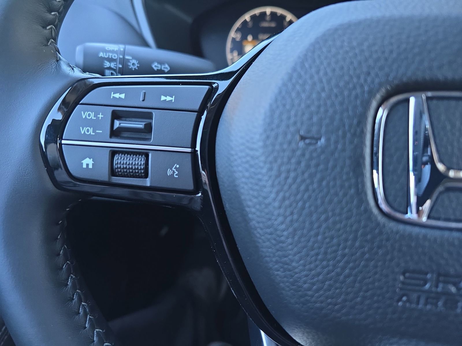 New 2026 Honda HR-V EX-L image 16