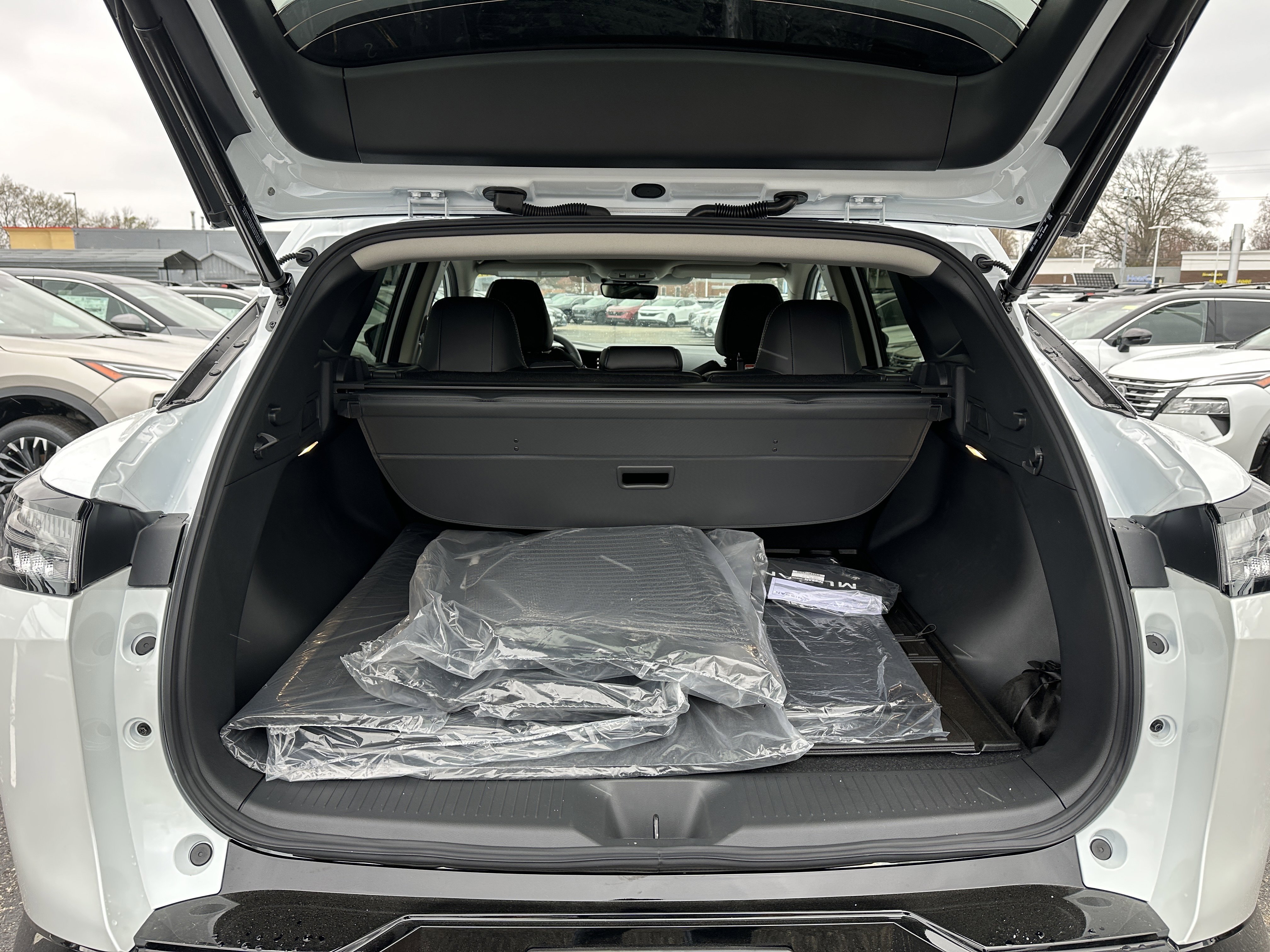 New 2026 Nissan Murano Platinum image 37