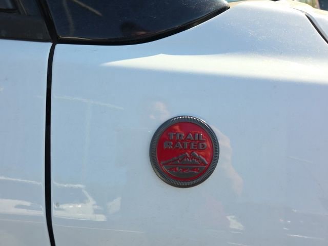 Used 2024 Jeep Compass Trailhawk w/ Trailhawk Elite Group image 27