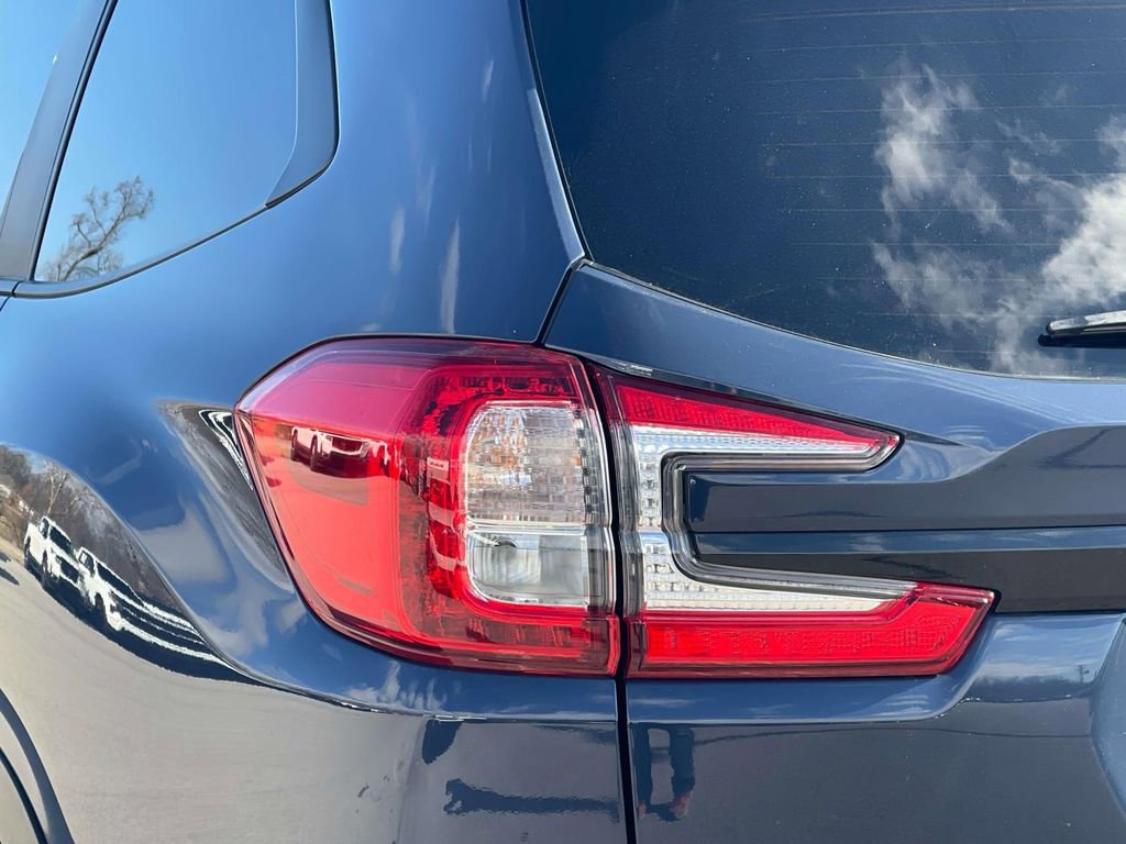 Used 2025 Subaru Ascent Onyx Edition w/ Onyx Package image 10