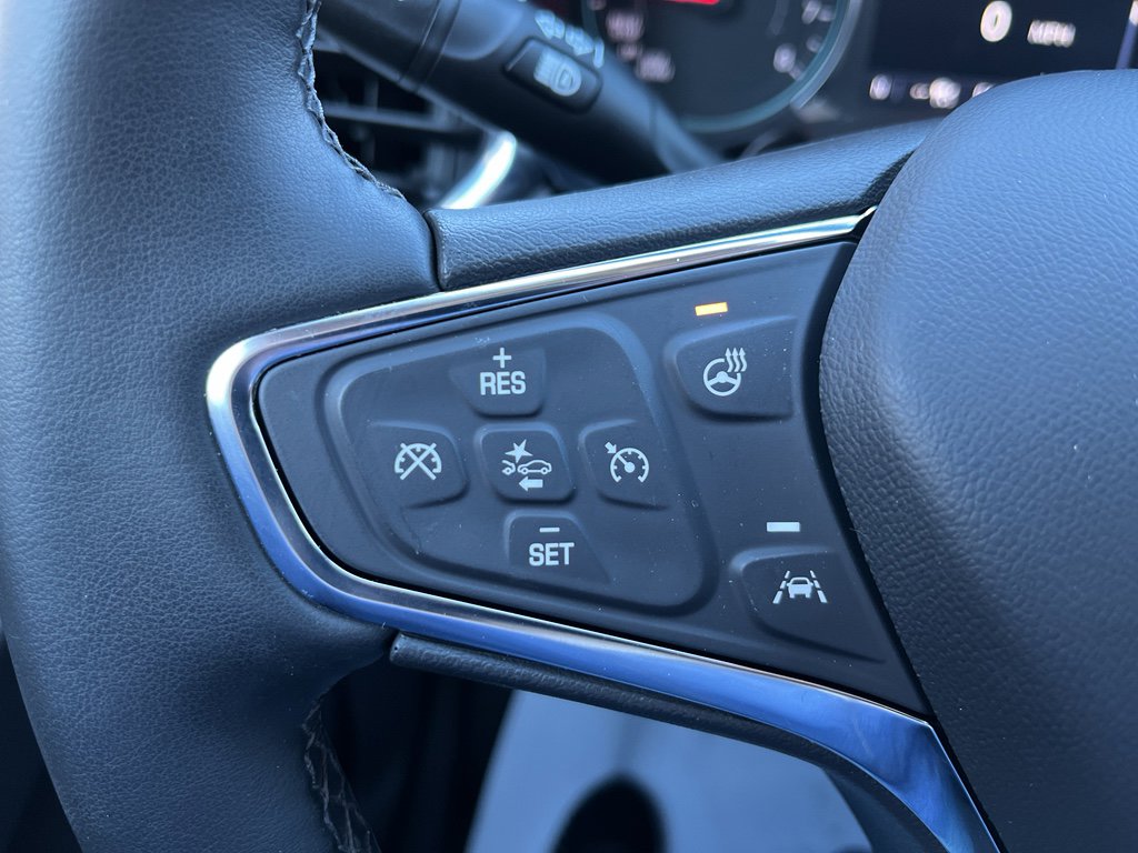 Used 2024 Chevrolet Equinox LT image 18