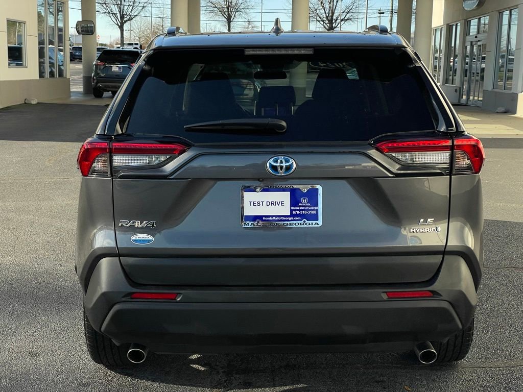 Used 2024 Toyota RAV4 LE image 5