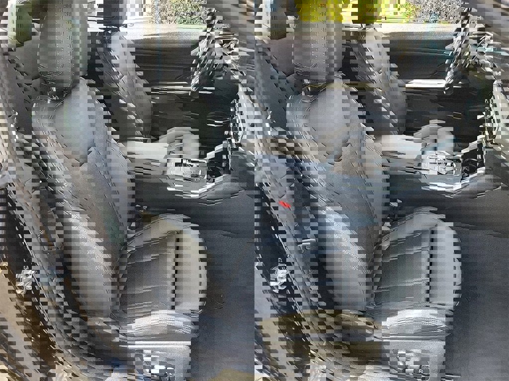 Used 2024 BMW M440i Coupe w/ Premium Package image 22