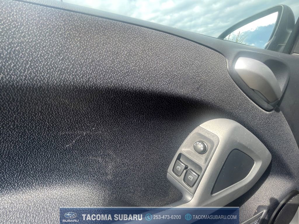 Used 2015 smart fortwo electric drive image 11