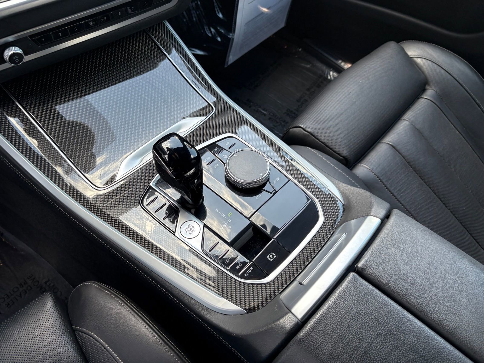 Used 2022 BMW X5 M50i w/ Premium Package image 23