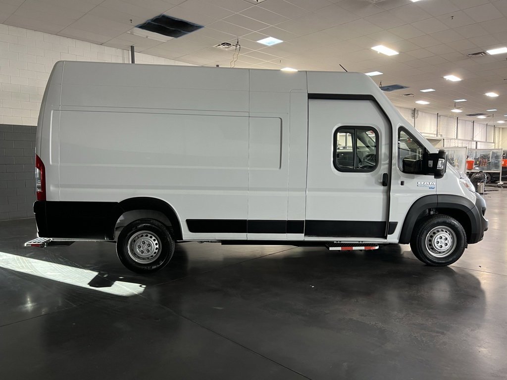 Used 2024 RAM ProMaster 3500 w/ Delivery Van Package image 5