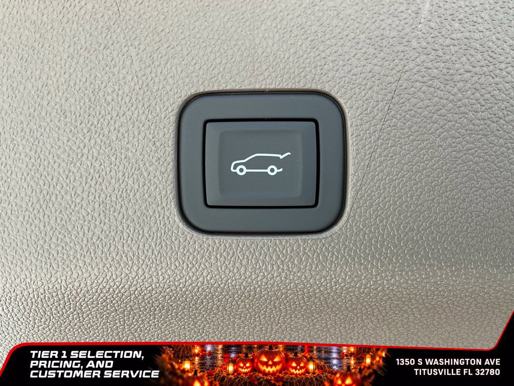 New 2026 GMC Yukon XL Denali w/ Sun & Power Step Package AWD/4WD image 19