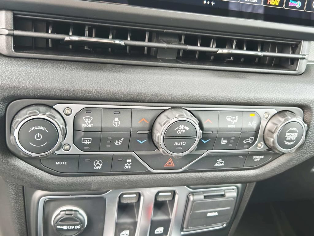 New 2026 Jeep Wrangler Sport AWD/4WD image 24