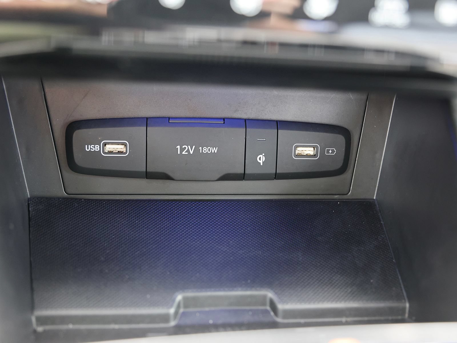 Certified 2023 Hyundai Tucson Limited AWD/4WD image 27