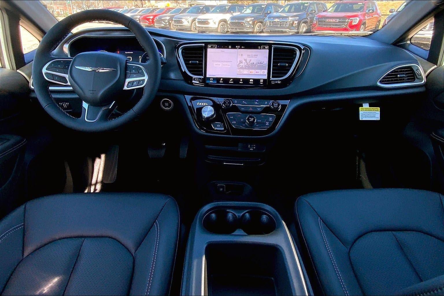 New 2026 Chrysler Voyager LX FWD image 14