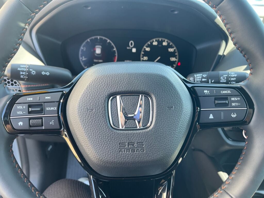 Used 2025 Honda HR-V Sport image 13