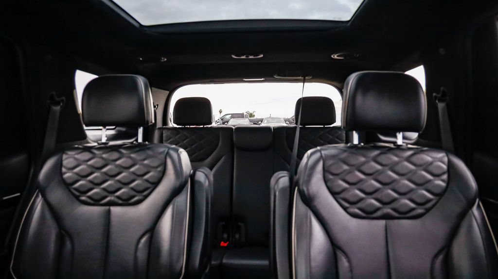 Used 2022 Hyundai Palisade Calligraphy w/ Cargo Package FWD image 27